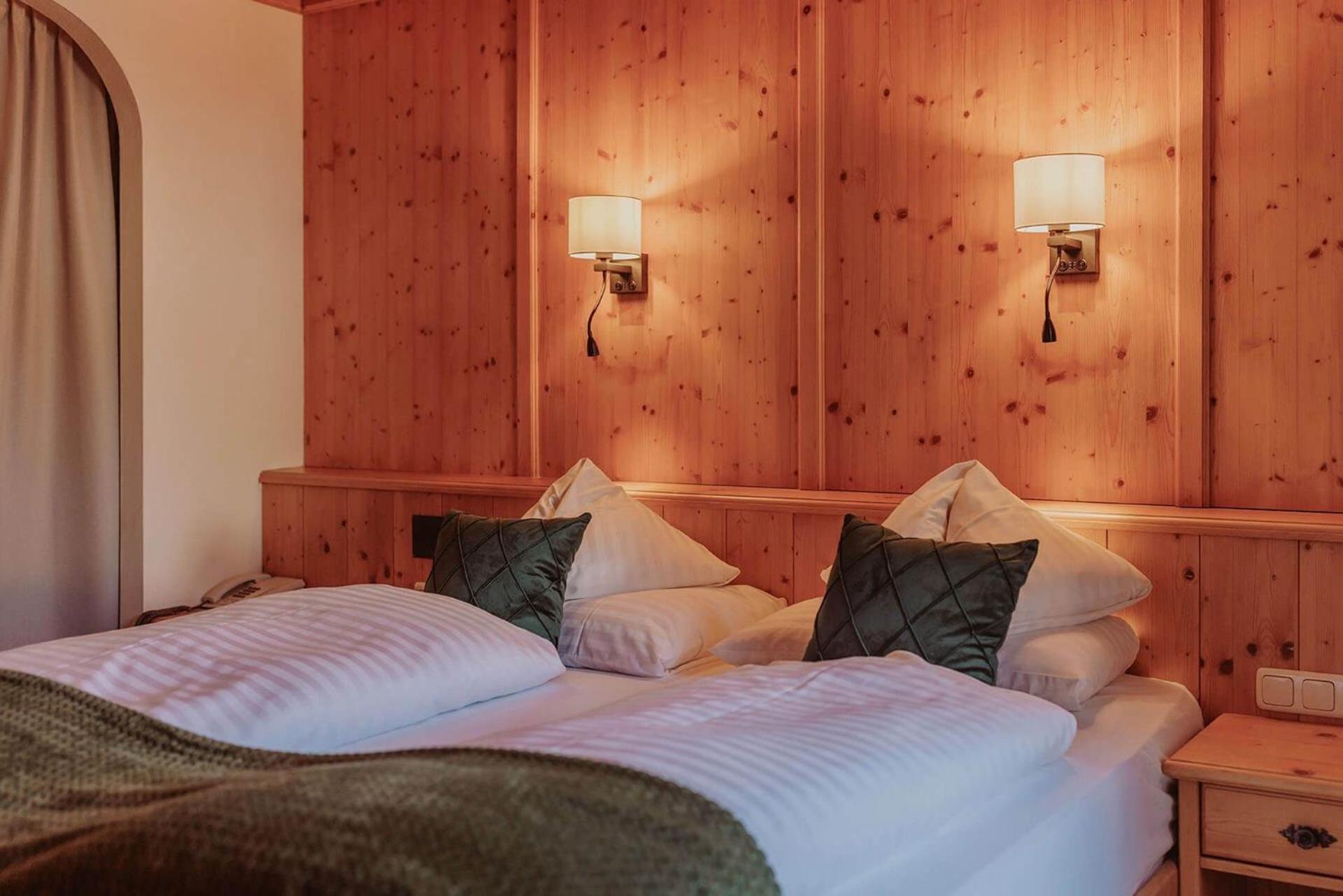 Hotel Gluecksschmiede - Hinterglemm Saalbach-Hinterglemm Room photo